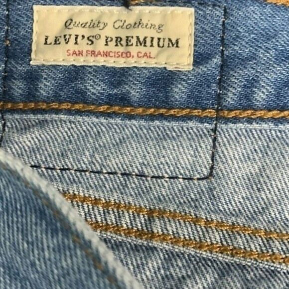 Levi’s Medium Wash Wedgie Jeans 31 NWOT - Picture 8 of 12
